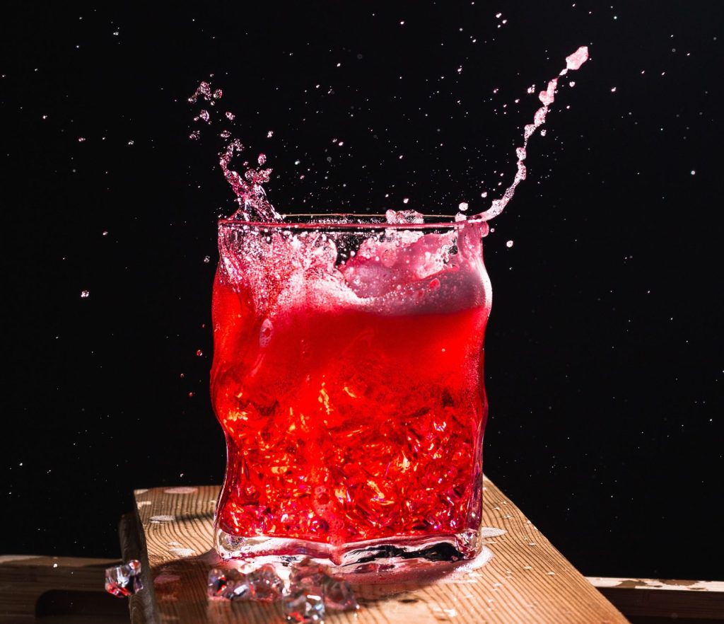 Image of a brightly colored soda, which often contains the artificial sweetener, sucralose.